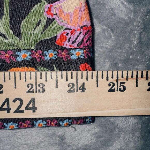 NWT FARM RIO  XL Spring Banana Floral Mini Dress Pleated V-Neck Black Boho - Picture 12 of 16